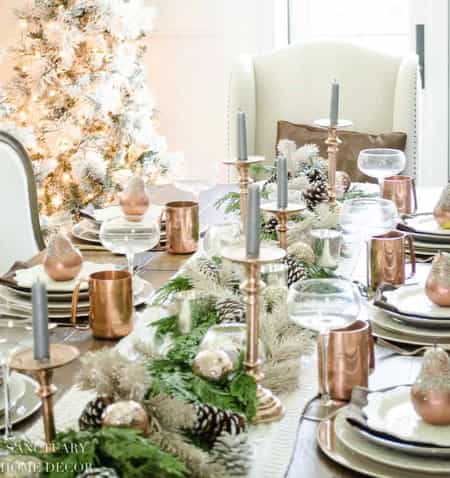 metallic christmas table setting 