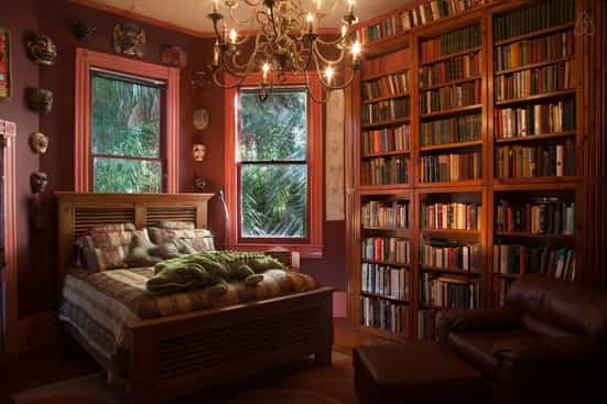 literary themed bedroom