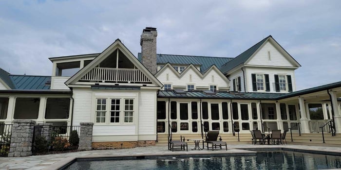 What is a Standing Seam Metal Roof Replacement? (& 4 Things to Know)