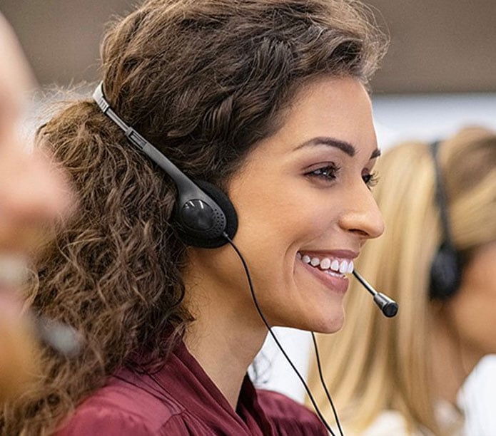 Call-center-person-facing-right