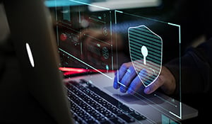 Combate la ciberdelincuencia: más seguridad para ti y tus clientes