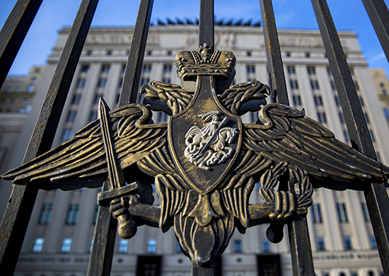 Министерство обороны России намерено обеспечить военнослужащих смартфонами отечественного производства