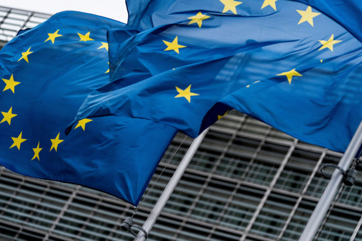 ЕС обяжет техногигантов делиться с конкурентами данными о клиентах