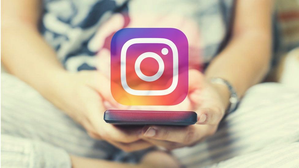 Instagram сделает аккаунты подростков автоматически закрытыми