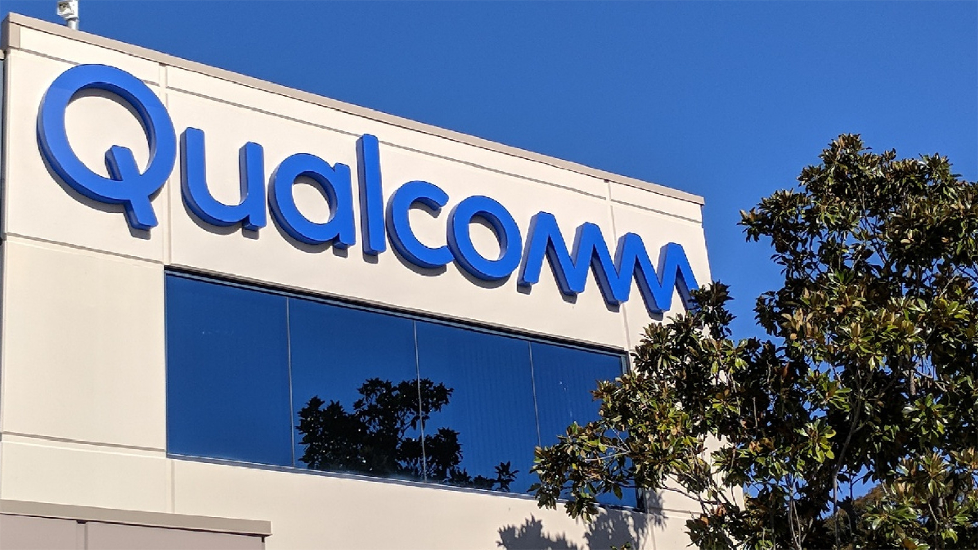 В Qualcomm ожидают падения продаж смартфонов на 15%
