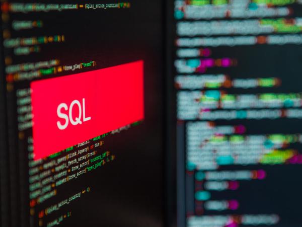 Microsoft больше не будет поддерживать SQL Server в контейнерах Windows
