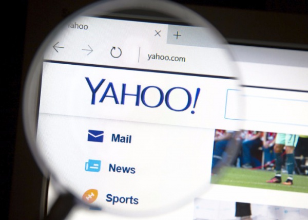 Verizon продает Yahoo с большим убытком