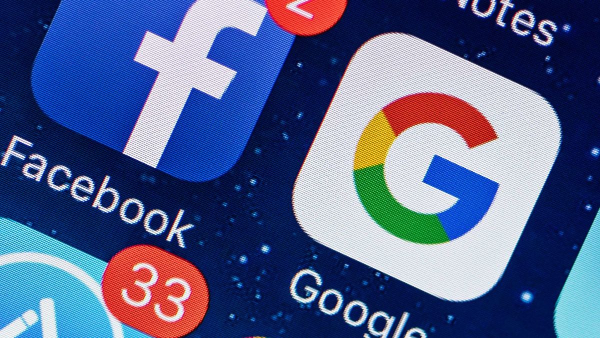 Facebook и Google продлили запрет на политическую рекламу