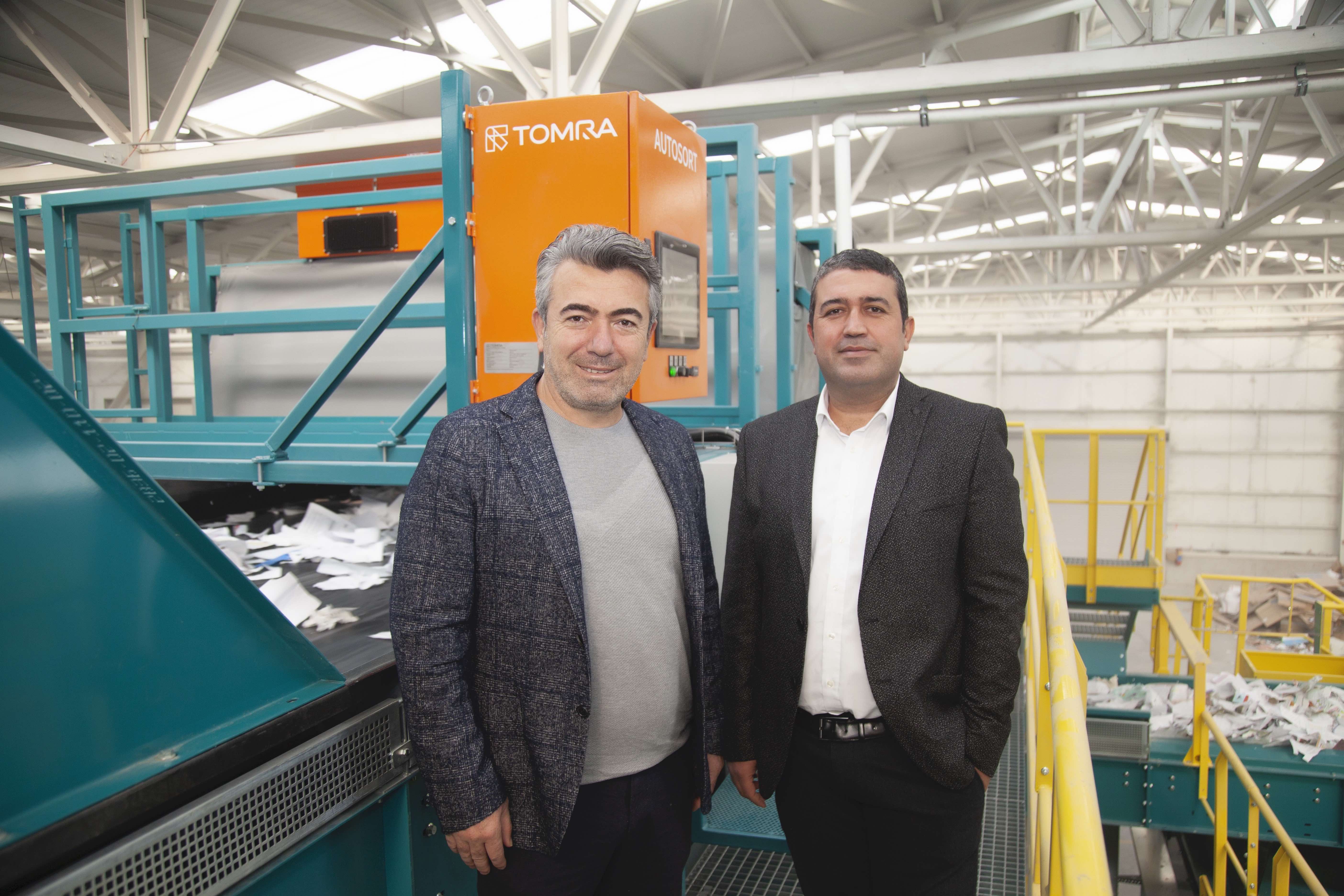 Erol Köksal_Board chairman of Asya Kağıt & Serkan Orhan_TOMRA Recycling Turkey and Middle East Sales Manager