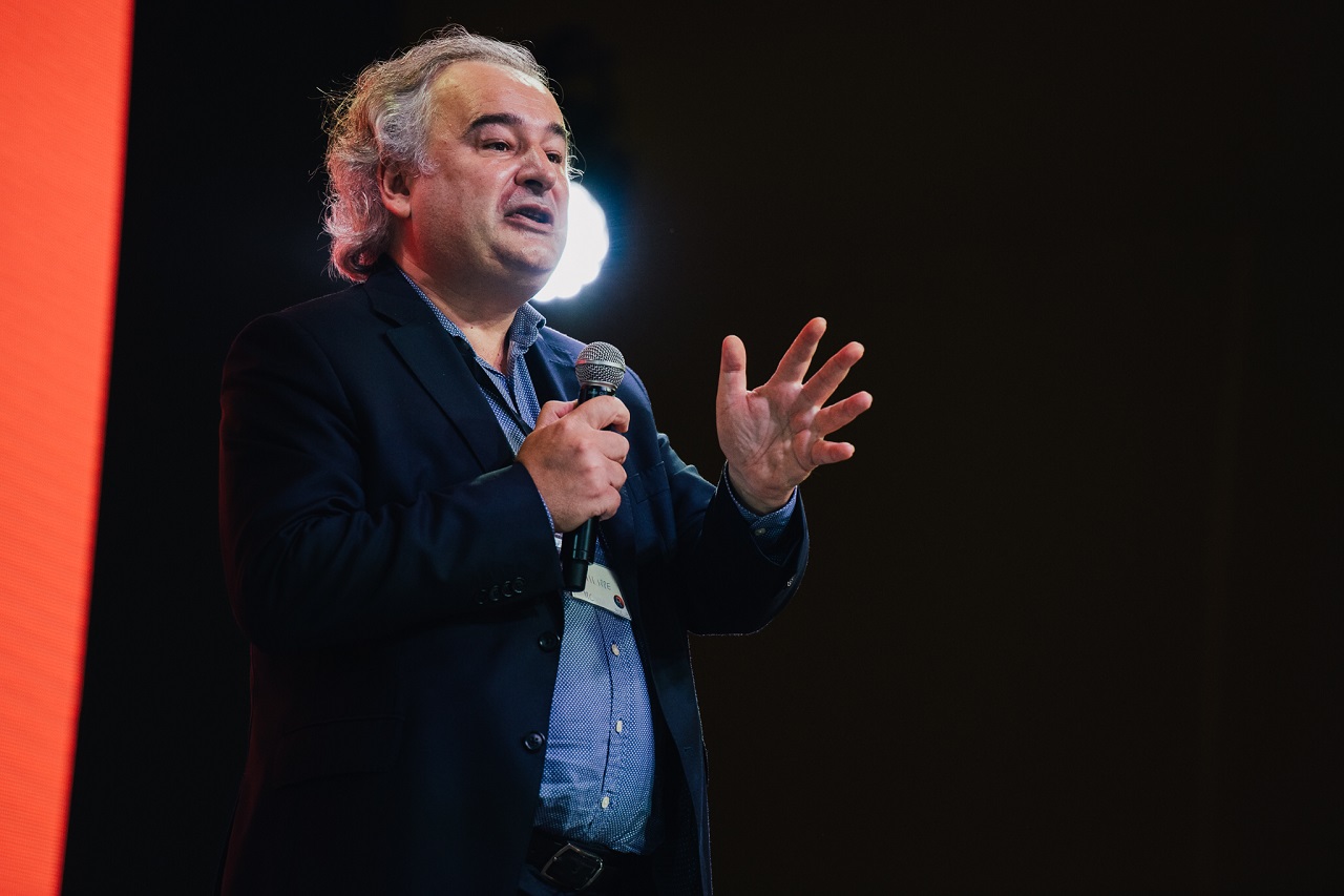 rise up connect philippe pierre