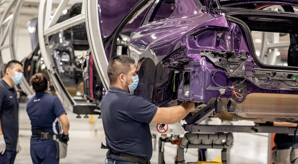 Frontier Industrial sector automotriz pronóstico 2022